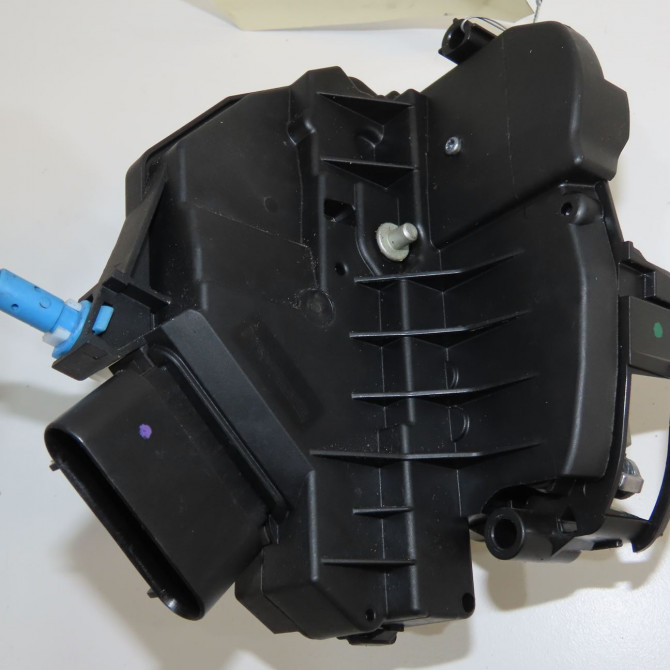 Serrure porte avg occasion FORD MUSTANG VII phase 1 06-2015->... 2067563 2