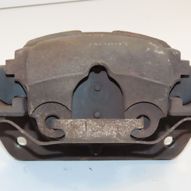 Etrier de frein avant droit occasion B.M.W. X3 I Phase 2 08-2006->08-2010 3.0 D 218ch 34116765882 2