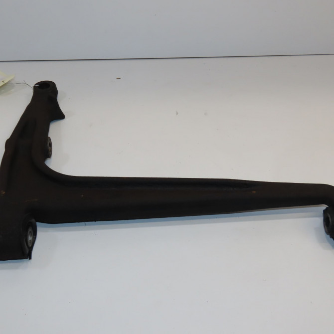 Triangle inf avd occasion  7D0407152A 2