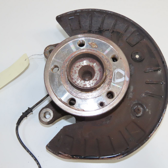 Moyeu avd occasion MERCEDES VITO II Phase 1 10-2003->09-2010 109 CDI 88ch 1