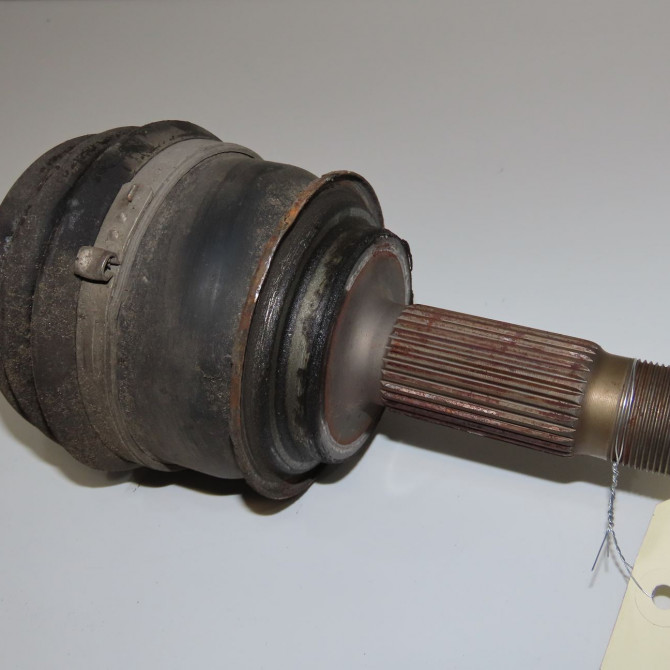 Transmission arrière droite occasion MERCEDES VITO II Phase 1 10-2003->09-2010 109 CDI 88ch 6393501710 2