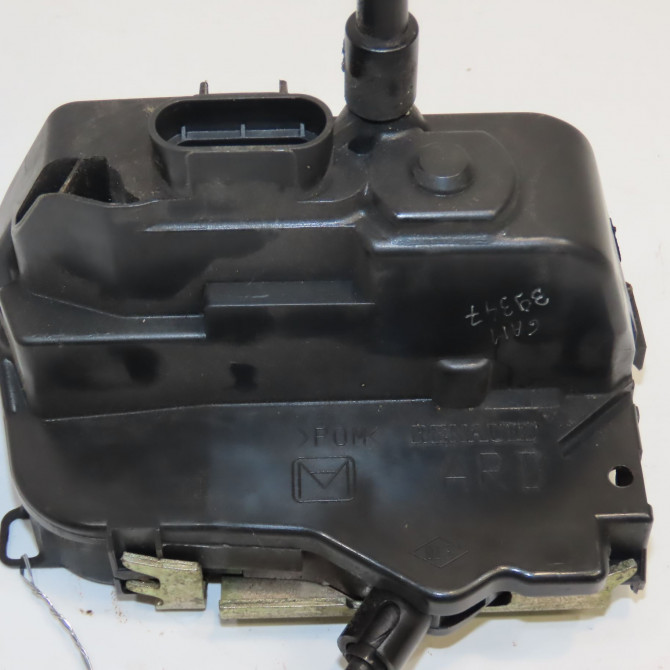 Serrure porte ard occasion RENAULT LAGUNA II Phase 2 03-2005->09-2007 1.9 DCI 120ch 8200000658 4