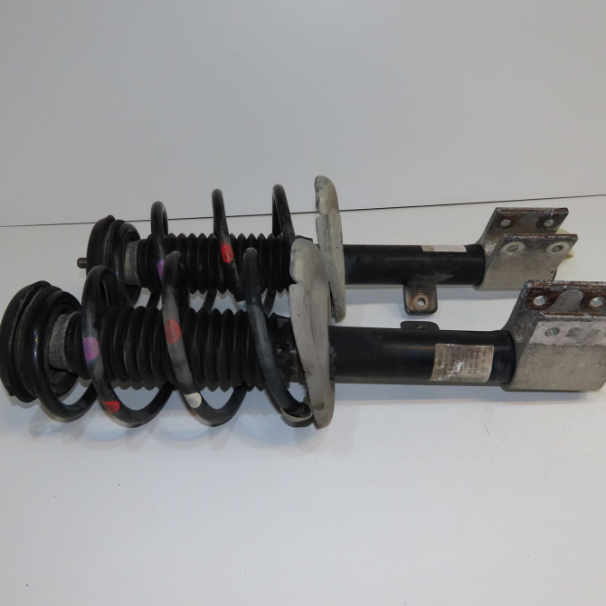 Amortisseur avant droit occasion PEUGEOT PARTNER II Phase 3 04-2015->... 1.6 BlueHDI 100ch 9684479180 1