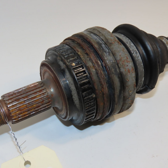 Transmission arrière gauche occasion B.M.W. SERIE 3 IV Phase 2 09-2001->03-2005 320d 33217518431 2