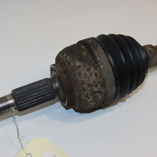 Transmission avant gauche occasion RENAULT CLIO III Phase 1 09-2005->03-2009 1.2i 16v 75ch 7711368363 2