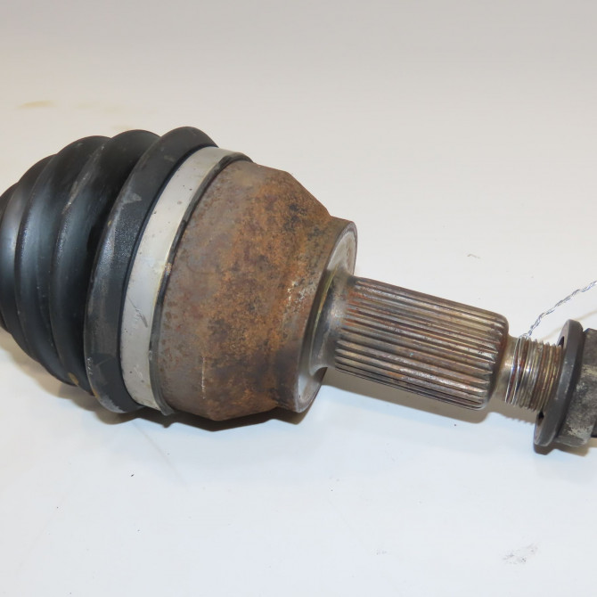 Transmission avant droite occasion  LR061600 2