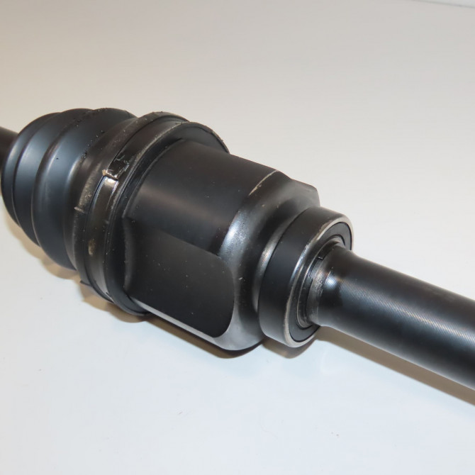 Transmission avant droite occasion RENAULT TRAFIC II Phase 2 08-2006->... 2.5 DCI 150ch 8200452273 4