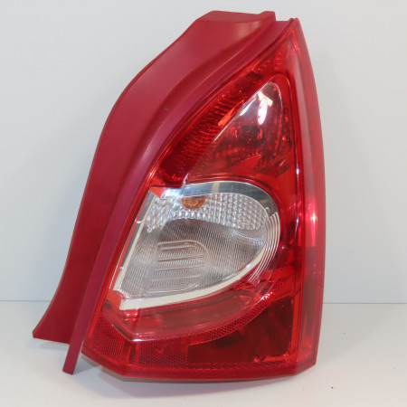 Feu arrière droit occasion RENAULT TWINGO II Phase 2 12-2011->12-2014 8201523617