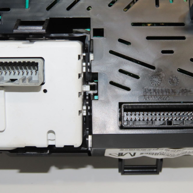 Compteur occasion RENAULT TWINGO II Phase 2 12-2011->12-2014 1.2i 16v 75ch 8201462040 3