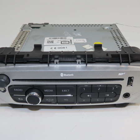 Autoradio occasion RENAULT TWINGO II Phase 2 12-2011->12-2014 1.2i 16v 75ch 281158481R