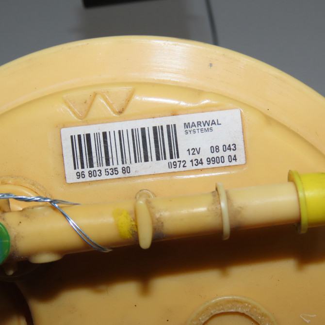 Jauge a carburant occasion CITROEN C4 I Phase 1 11-2004->07-2008 1.6 HDI 92ch 1525QW 4