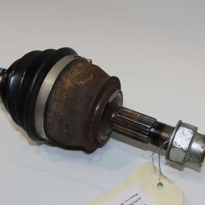 Transmission avant droite occasion ALFA ROMEO MI.TO MI.TO Phase 1 2008-09-01->2016-12-31 1.4 MPi 105ch 51934090 2