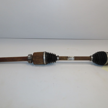 <span class="tt">Transmission avant droite occasion  </span><span class="designation"> </span>