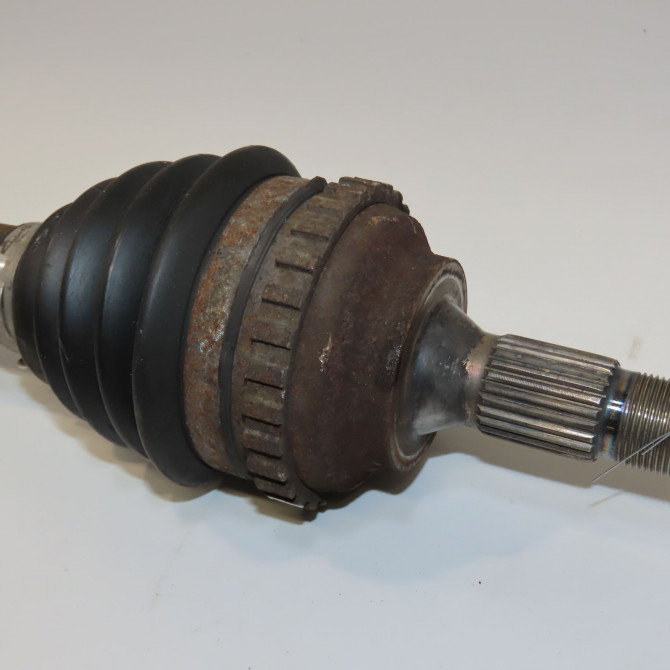 Transmission avant droite occasion CITROEN XSARA Phase 2 09-2000->12-2005 1.4i 32733Z 2