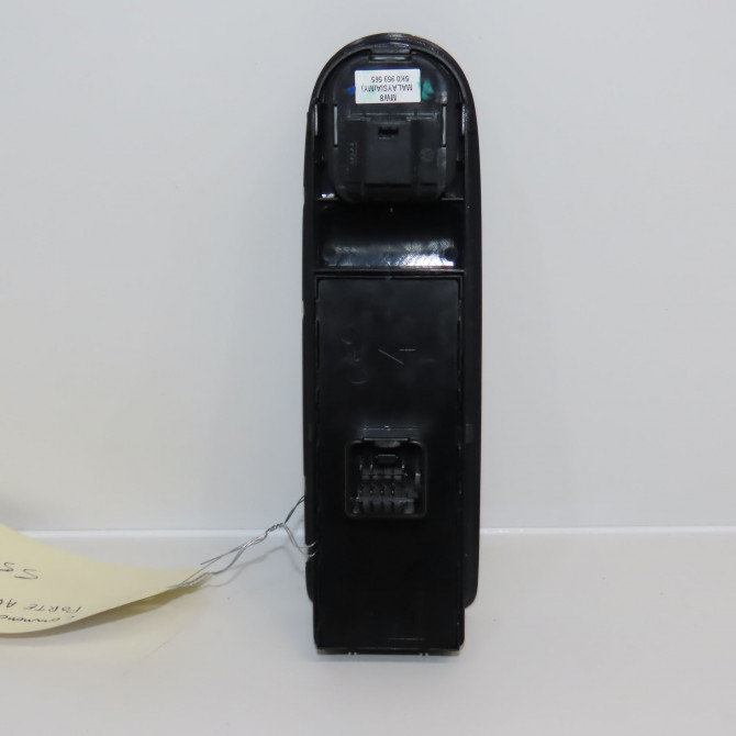 Commande lève-glace porte avant gauche occasion  5K4959857AXSH 2