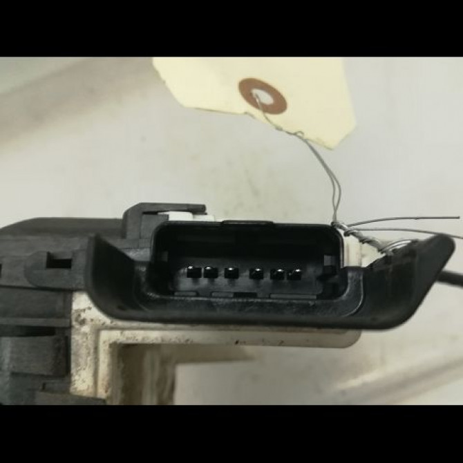 Serrure porte avg occasion PEUGEOT 308 I Phase 2 04-2011->12-2014 1.6 HDI 92ch 9800616680 4