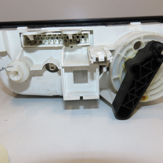 Commande de chauffage occasion OPEL MERIVA I Phase 2 01-2006->09-2010 1.6 TWINPORT 13219160 2