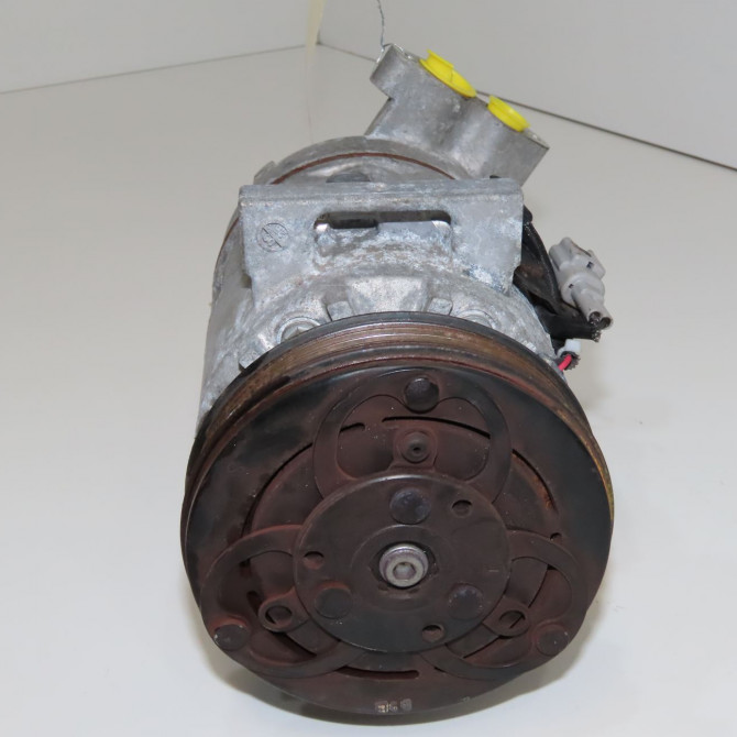 Compresseur air conditionne occasion RENAULT CLIO IV Phase 1 07-2012->... 1.2i 16v 75ch 926000050R 2