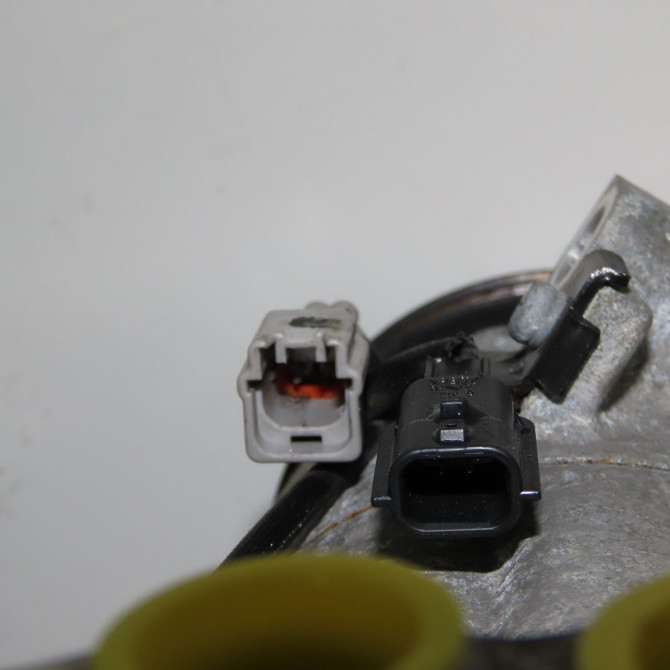 Compresseur air conditionne occasion RENAULT CLIO IV Phase 1 07-2012->... 1.2i 16v 75ch 926000050R 5