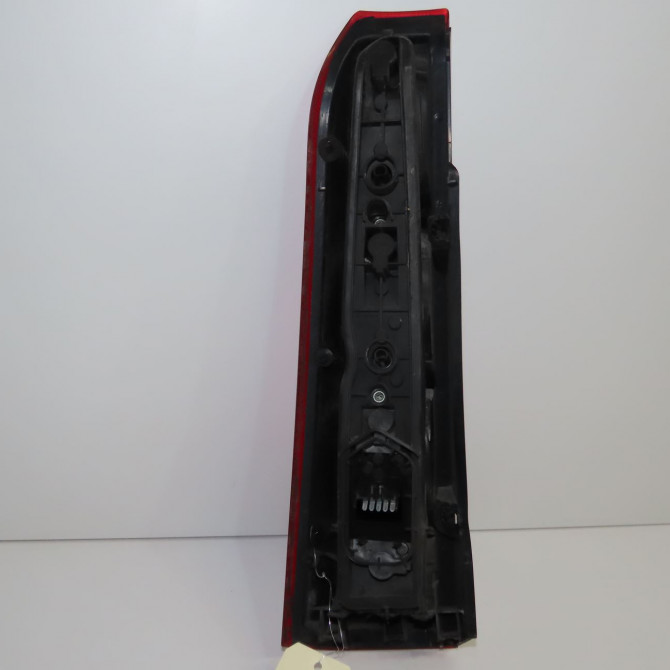 Feu arrière droit occasion OPEL MERIVA I Phase 1 04-2003->12-2005 1.7 CDTI 93184713 2