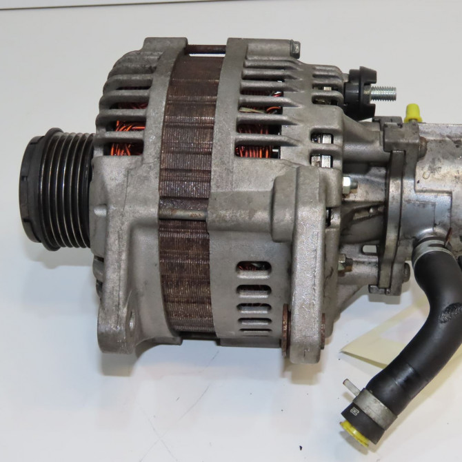 Alternateur occasion OPEL MERIVA I Phase 1 04-2003->12-2005 1.7 CDTI 98056439 3