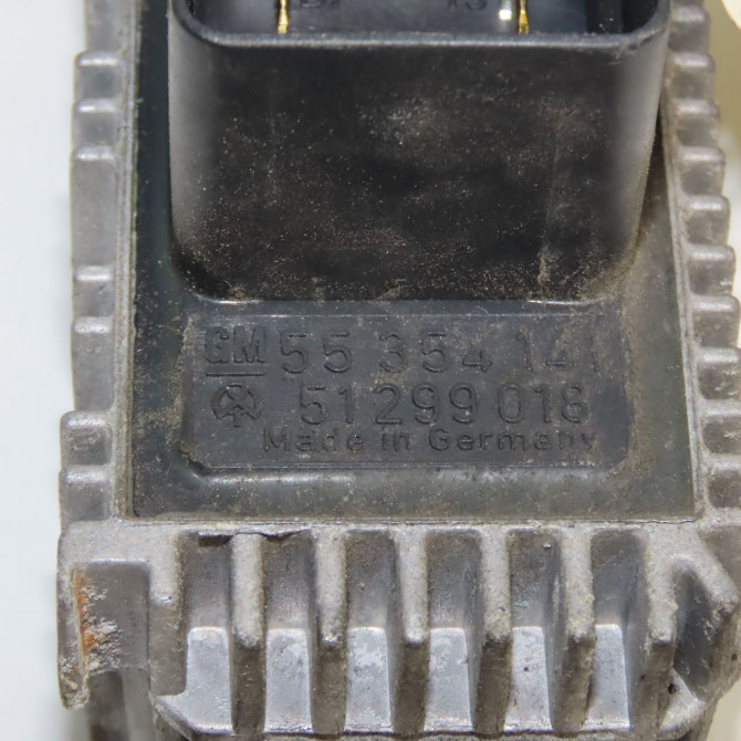 Boitier de préchauffage occasion OPEL MERIVA I Phase 1 04-2003->12-2005 1.7 CDTI 55354141 4