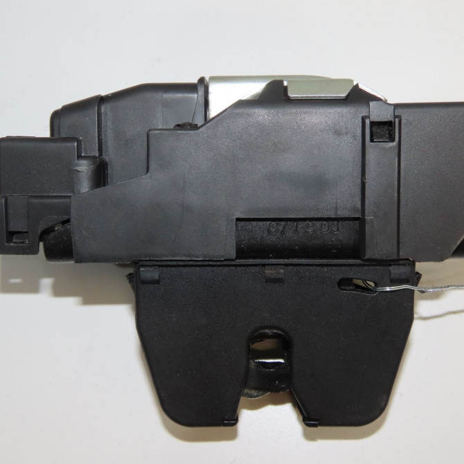 Serrure hayon occasion PEUGEOT 308 I Phase 2 04-2011->12-2014 1.6 E-HDI 115ch 9684648380 2