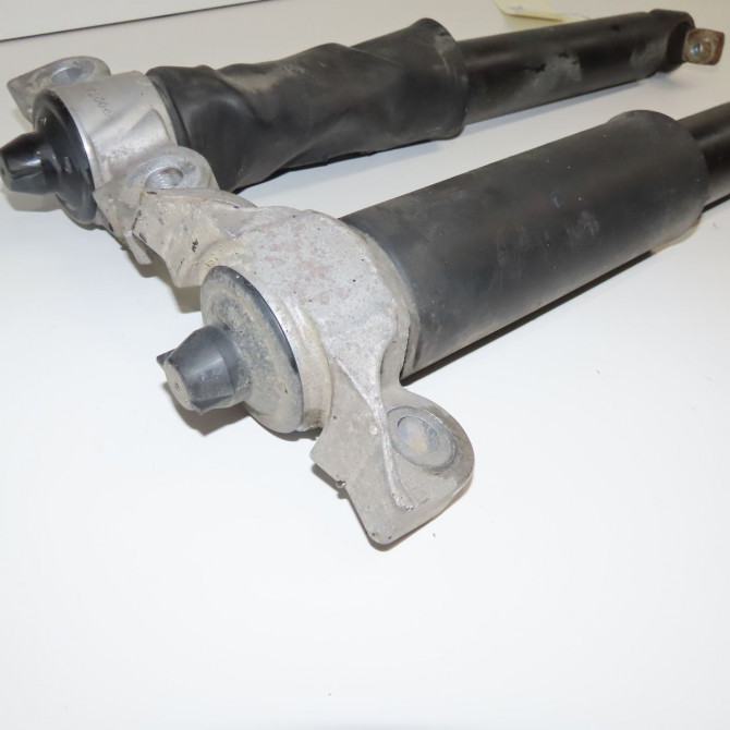 Amortisseur arrière droit occasion FORD MUSTANG VII phase 1 06-2015->... 2400533 2