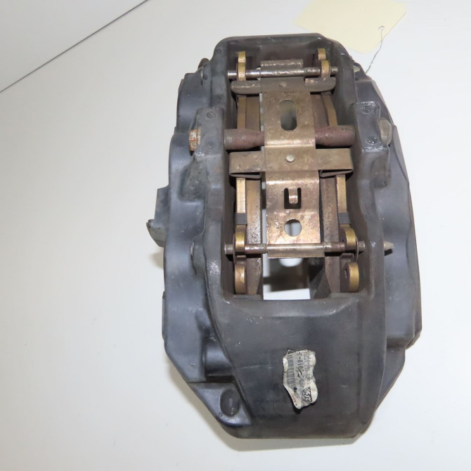 Etrier de frein avant droit occasion FORD MUSTANG VII phase 1 06-2015->... 2211945 1