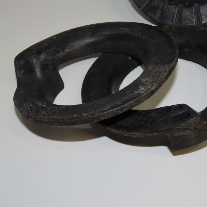 Ressort amortisseur ard occasion FORD MUSTANG VII phase 1 06-2015->... 3