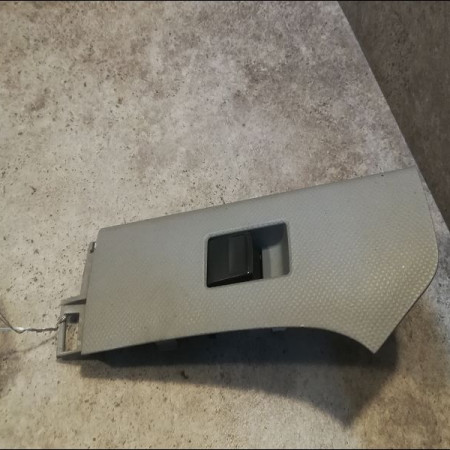 Commande lève-glace porte avant droite occasion TOYOTA YARIS II Phase 1 12-2005->11-2009 1.0 VVTI 848100D030