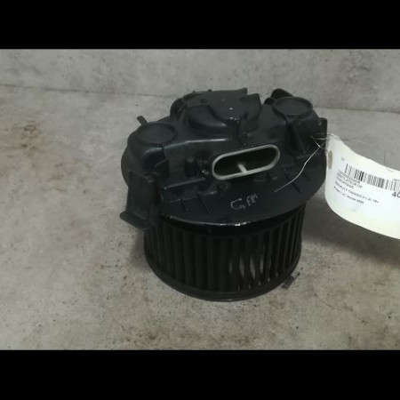 Ventilateur de chauffage occasion RENAULT TWINGO II Phase 1 06-2007->11-2011 1.2i 16v 75ch 7701067950
