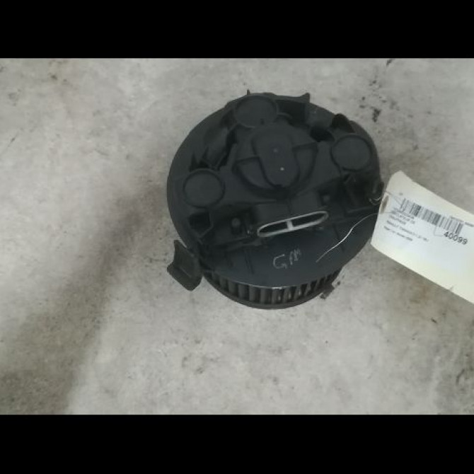 Ventilateur de chauffage occasion RENAULT TWINGO II Phase 1 06-2007->11-2011 1.2i 16v 75ch 7701067950 2