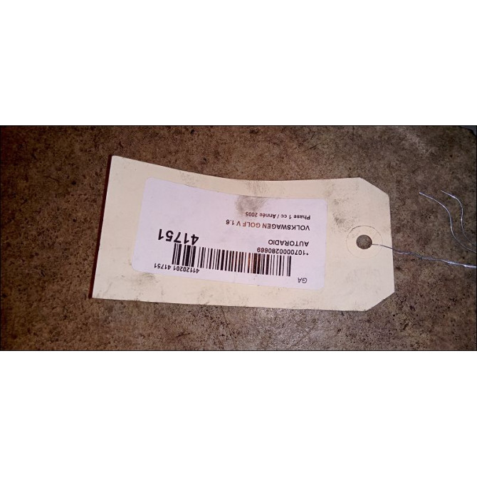 Autoradio occasion VOLKSWAGEN GOLF V Phase 1 11-2003->10-2008 1.6 102ch 1K0057180M 4