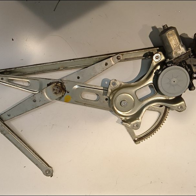 Mecanisme+moteur leve-glace avg occasion TOYOTA RAV4 III Phase 1 02-2006->11-2009 6980252080 1