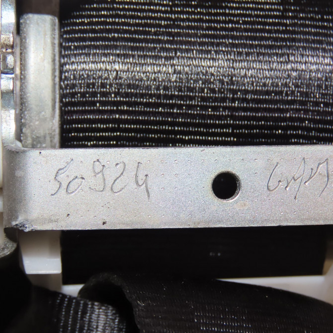 Ceinture arrière gauche occasion  96777230XX 4