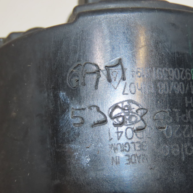 Phare antibrouillard avant gauche occasion TOYOTA YARIS II Phase 1 12-2005->11-2009 1.4 D-4D 812200D042 4