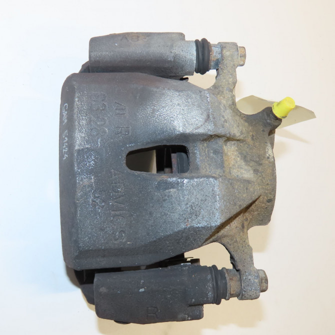 Etrier de frein avant droit occasion TOYOTA RAV4 III Phase 3 04-2010->01-2013 4773042091 4