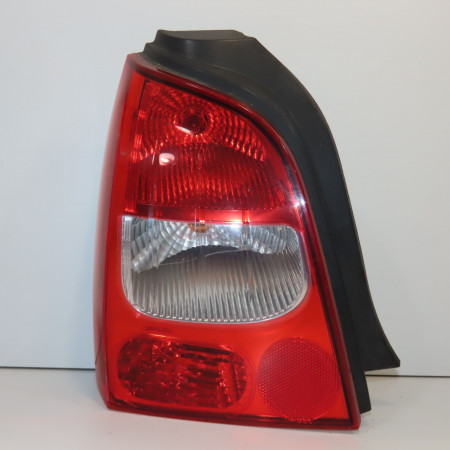 Feu arrière gauche occasion RENAULT TWINGO II Phase 1 06-2007->11-2011 1.5 DCI 65ch 8200387888