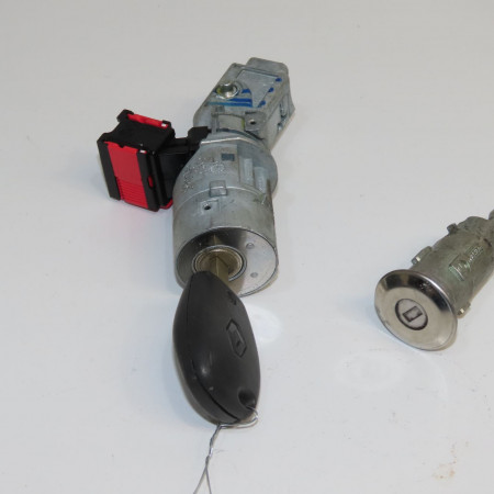Kit serrures + antivol occasion RENAULT TWINGO II Phase 1 06-2007->11-2011 1.2i 16v 75ch