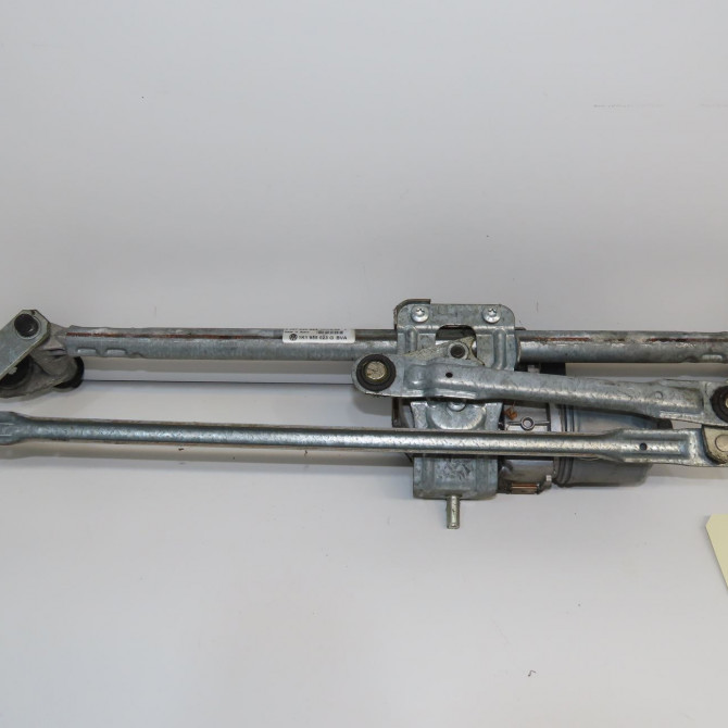 Moteur essuie-glace avant occasion VOLKSWAGEN GOLF V Phase 1 11-2003->10-2008 1.9 TDI 105ch 1Q1955119C 2