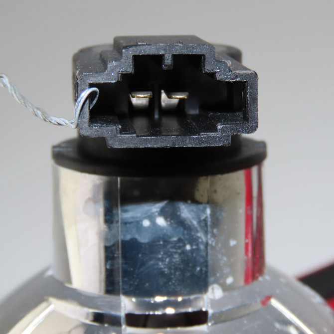 Feu arrière intérieur droit occasion VOLKSWAGEN GOLF V Phase 1 11-2003->10-2008 1.9 TDI 105ch 1K6945094E 3