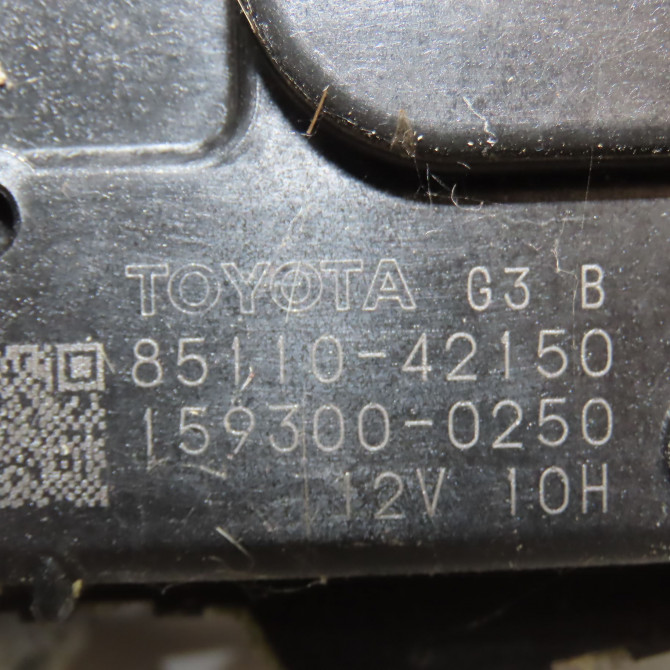 Moteur essuie-glace avant occasion TOYOTA RAV4 III Phase 1 02-2006->11-2009 177 D-4D 8511042150 4