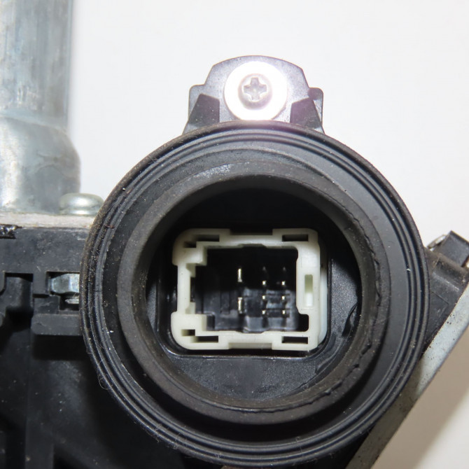 Mecanisme+moteur leve-glace avg occasion TOYOTA RAV4 III Phase 1 02-2006->11-2009 177 D-4D 6980252080 3