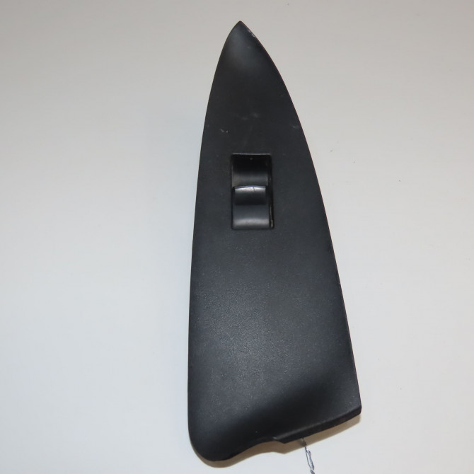 Commande lève-glace porte avant droite occasion TOYOTA RAV4 III Phase 1 02-2006->11-2009 177 D-4D 848100D030 1