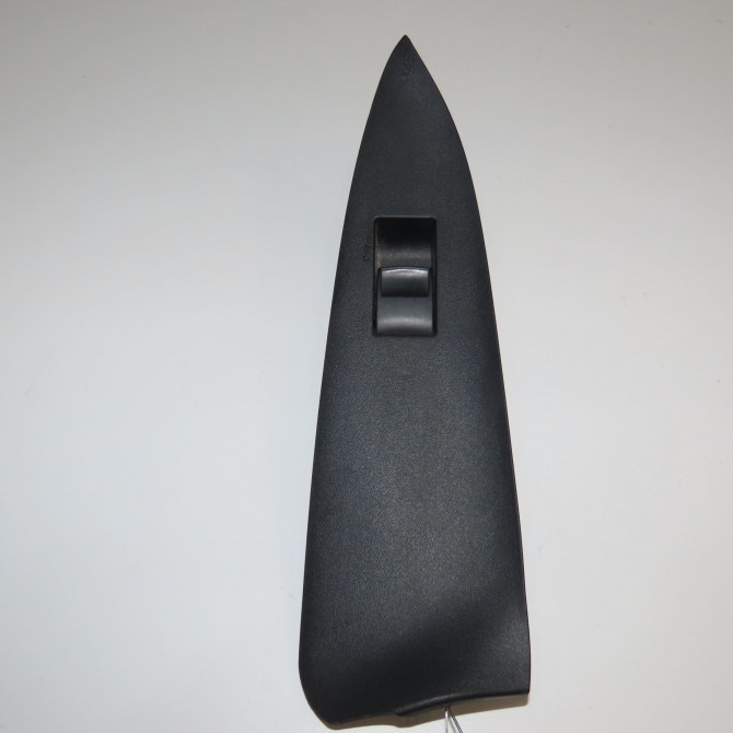 Commande leve-glace porte arrière droite occasion TOYOTA RAV4 III Phase 1 02-2006->11-2009 177 D-4D 848100D030 1