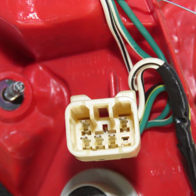 Feu arrière droit occasion TOYOTA RAV4 III Phase 1 02-2006->11-2009 177 D-4D 8155142091 3