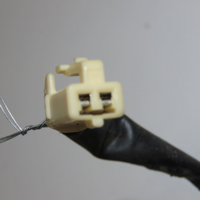 Feux stop supplementaire occasion TOYOTA RAV4 III Phase 1 02-2006->11-2009 177 D-4D 8157042071 3