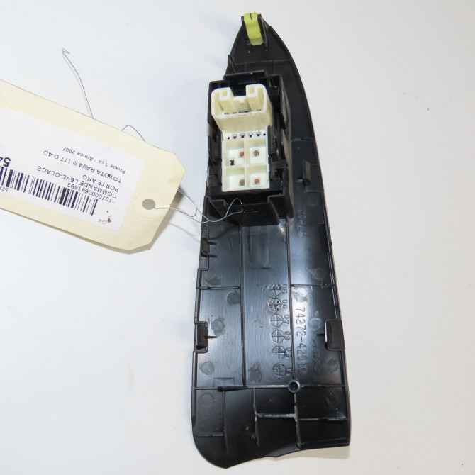 Commande leve-glace porte arrière gauche occasion TOYOTA RAV4 III Phase 1 02-2006->11-2009 177 D-4D 848100D030 2