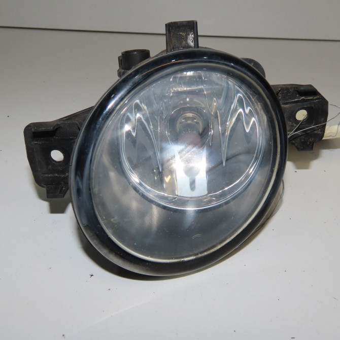 Phare antibrouillard avant droit occasion RENAULT MODUS Phase 1 09-2004->12-2007 1.6i 16v 8200002470 1